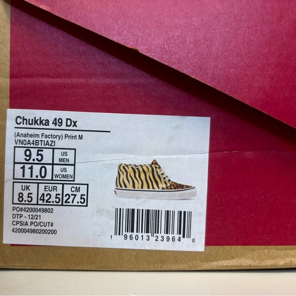 Vans Chukka 49 DX Animal Multiprint Sneakers - Picture 6 of 6